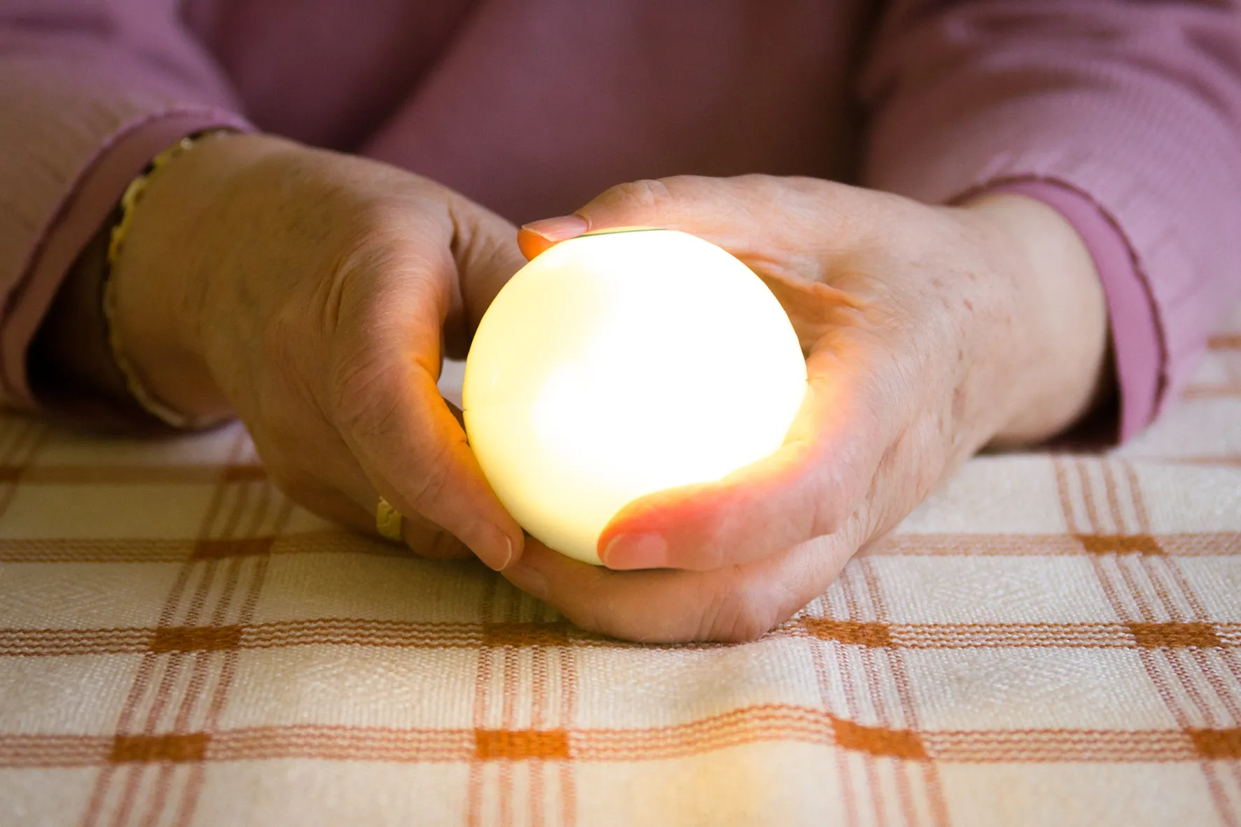 Fillip is an illuminated ball designed to stimulate people suffering from dementia.