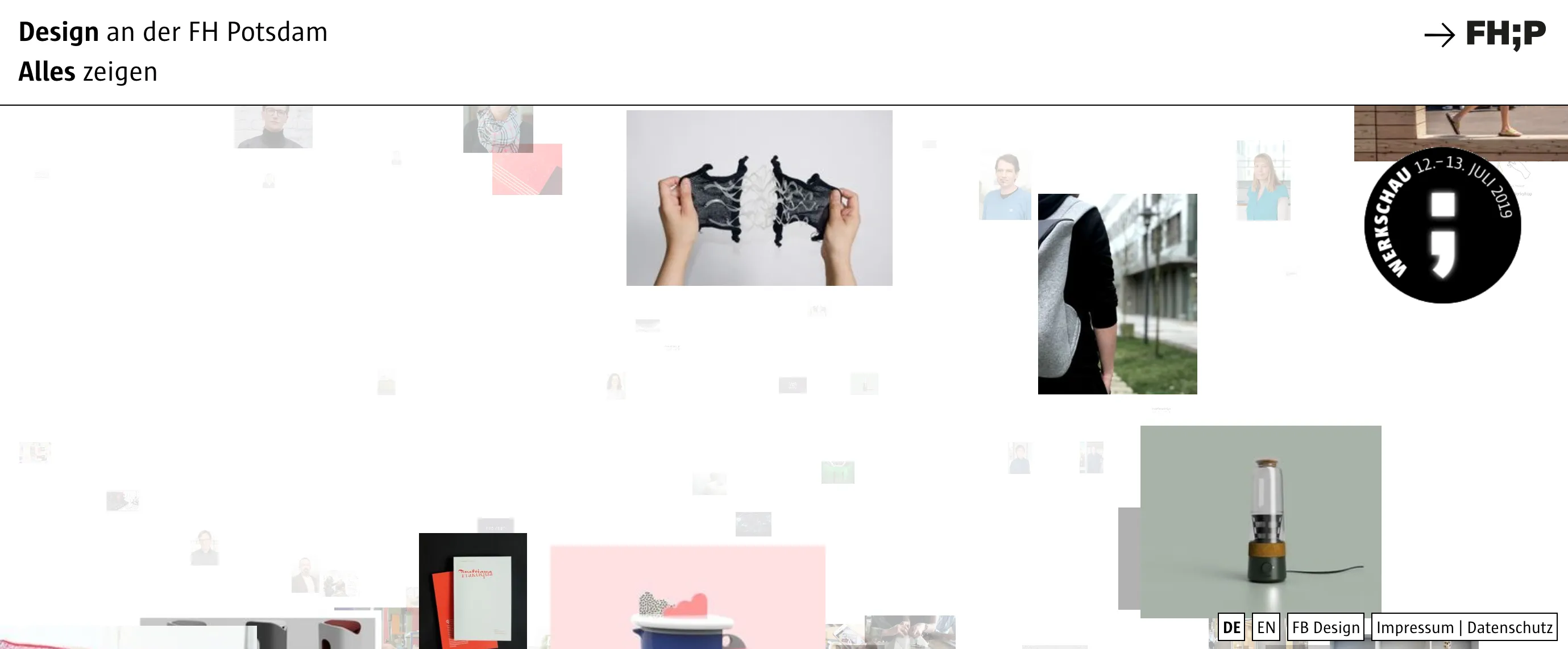 The »Alles zeigen« view of the department site: student projects and portraits float at different sizes on a white canvas, among them hands stretching a black-and-white knitted textile, a person wearing a grey backpack and a glass object with a cork top and a cable on a sage background, with the round »Werkschau 12.–13. Juli 2019« badge at the top right